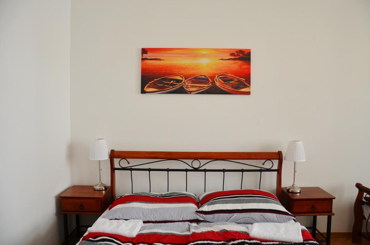 Apartment In The Heart Of Prague Ngoại thất bức ảnh